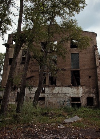 Фотографии заброшенного завода(дополнение к теме http://stalker.uz/zavody/zabroshenyi-khimicheskii-zavod-v-roshale.html)