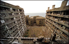 Заброшенный город-остров (Gunkanjima Япония)