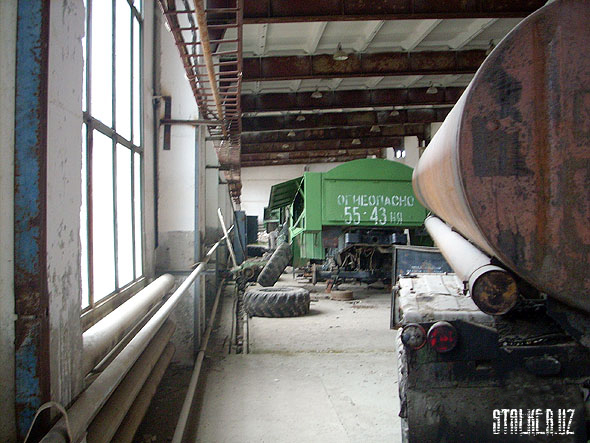 Заброшенный военно-ремонтный завод в Новосибирской области