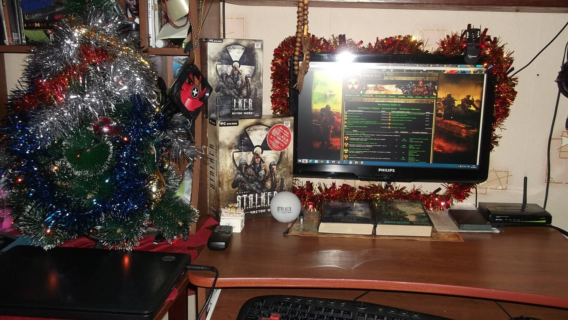 А как выглядит ваш новогодний рабочий стол? А как выглядит ваш новогодний рабочий стол?