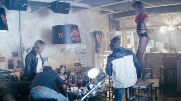 Околофутбола (2013) DVDRip | Лицензия Околофутбола (2013) DVDRip | Лицензия