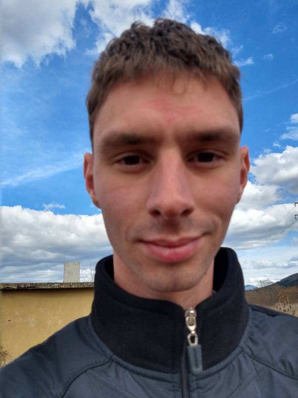 Калаш - о жизни в Болгарии, дайвинге и сталкере 