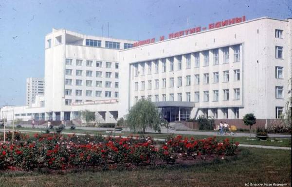 Припять до аварии
Spoiler: