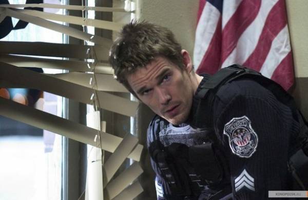 Нападение на 13 участок