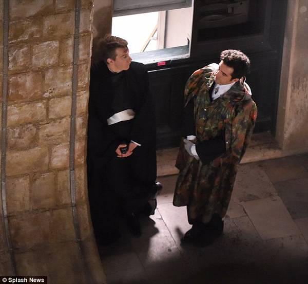 Фотографии со съёмочной Фотографии со съёмочной