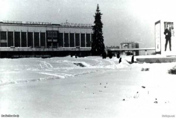 Чернобыль, мертвый кусочек земли... Чернобыль, мертвый кусочек земли...