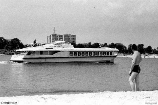 Чернобыль, мертвый кусочек земли... Чернобыль, мертвый кусочек земли...