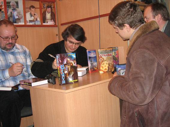 Интервью с Антоном Первушиным