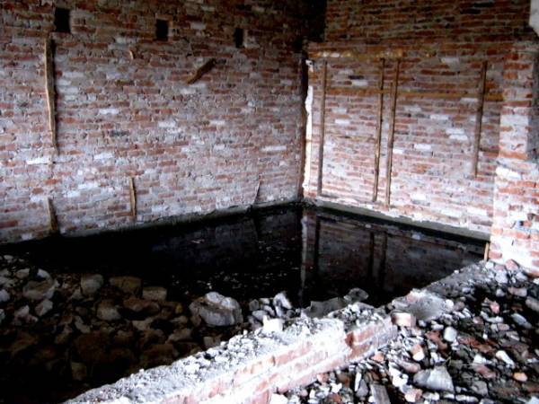 Останки былой славы Останки былой славы