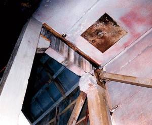 Внутри Cаркофага ЧАЭС Внутри Cаркофага ЧАЭС